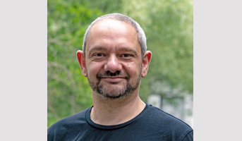 Raphaël Mercier receives the prestigious VinFuture prize for his work on crops that seed their own clones